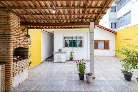 Casa à venda com 130m², 3 quartos e 2 vagas