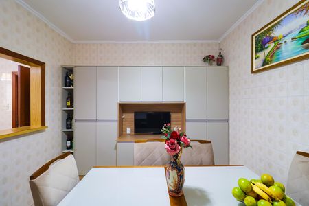 Casa à venda com 130m², 3 quartos e 2 vagas