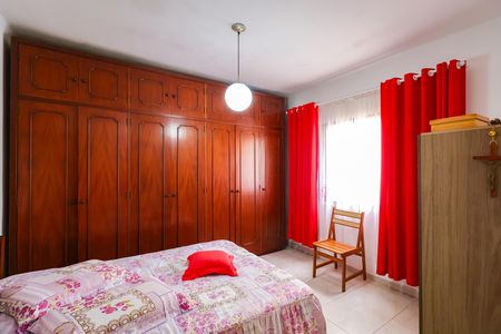 Casa à venda com 130m², 3 quartos e 2 vagas