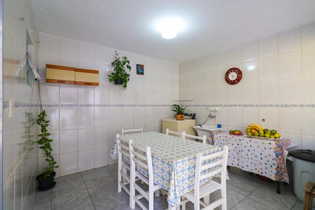 Casa à venda com 130m², 3 quartos e 2 vagas