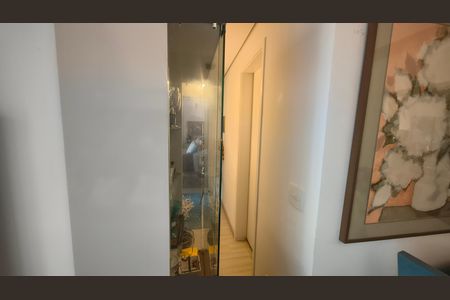 Apartamento à venda com 60m², 2 quartos e 1 vagaCorredor