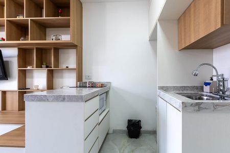 Cozinha de apartamento para alugar com 1 quarto, 23m² em Centro, Curitiba