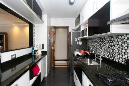 Apartamento à venda com 75m², 3 quartos e 2 vagas Apartamento à venda com 75m², 3 quartos e 2 vagasCozinha