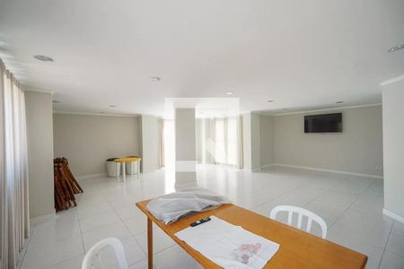 Apartamento à venda com 75m², 3 quartos e 2 vagas Apartamento à venda com 75m², 3 quartos e 2 vagasÁrea Comum