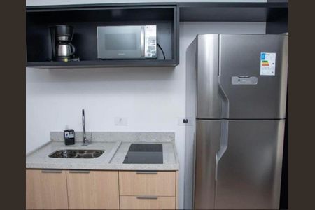 Apartamento à venda com 31m², 1 quarto e sem vaga
