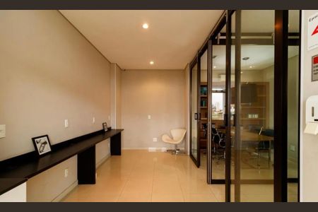 Apartamento à venda com 69m², 2 quartos e 1 vaga