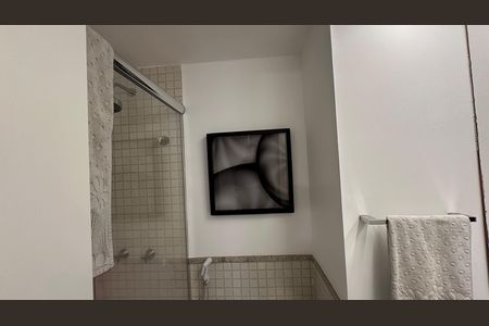 Apartamento para alugar com 83m², 3 quartos e 1 vaga Apartamento para alugar com 83m², 3 quartos e 1 vagaBanheiro
