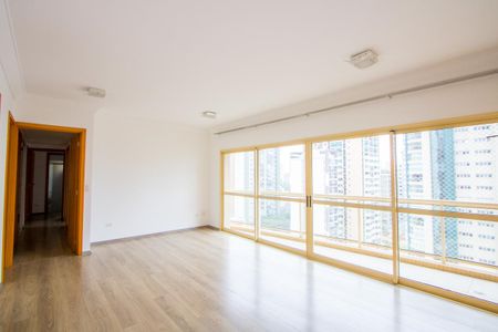 Sala de apartamento para alugar com 3 quartos, 125m² em Jardim, Santo André