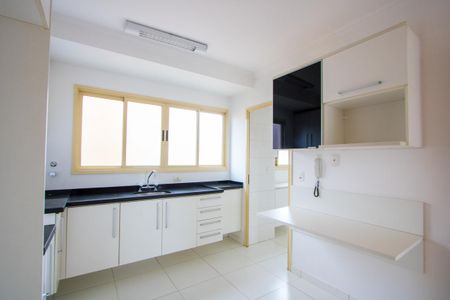 Apartamento para alugar com 125m², 3 quartos e 3 vagasCozinha