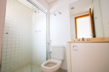 Apartamento para alugar com 125m², 3 quartos e 3 vagasBanheiro do quarto 1