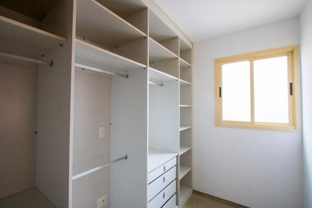 Apartamento para alugar com 125m², 3 quartos e 3 vagasCloset do quarto 1