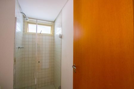 Apartamento para alugar com 125m², 3 quartos e 3 vagasBanheiro social