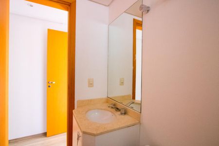Apartamento para alugar com 125m², 3 quartos e 3 vagasBanheiro social