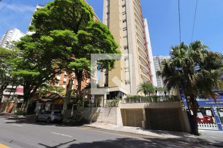 Apartamento para alugar com 125m², 3 quartos e 3 vagasFachada