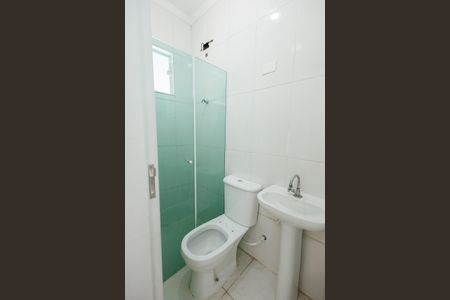 Casa para alugar com 85m², 2 quartos e sem vaga Casa para alugar com 85m², 2 quartos e sem vagaBanheiro Suíte
