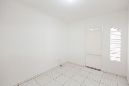 Casa para alugar com 85m², 2 quartos e sem vaga Casa para alugar com 85m², 2 quartos e sem vagaSala