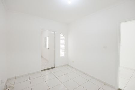 Casa para alugar com 85m², 2 quartos e sem vaga Casa para alugar com 85m², 2 quartos e sem vagaSala