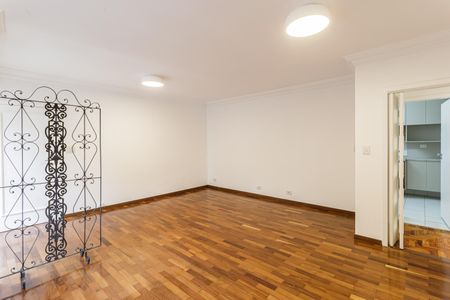Sala de apartamento à venda com 3 quartos, 110m² em Moema, São Paulo