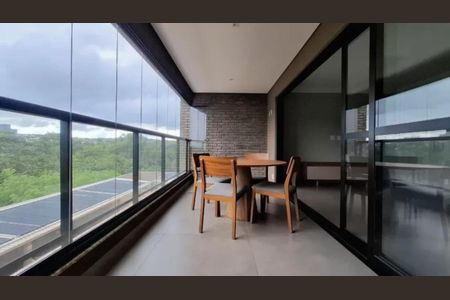 Apartamento para alugar com 118m², 3 quartos e 2 vagas Apartamento para alugar com 118m², 3 quartos e 2 vagasVaranda