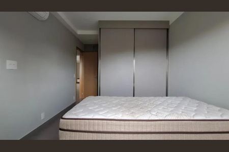 Apartamento para alugar com 118m², 3 quartos e 2 vagas Apartamento para alugar com 118m², 3 quartos e 2 vagasQuarto