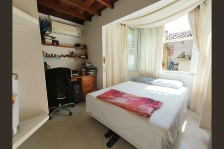Apartamento à venda com 180m², 3 quartos e 1 vaga
