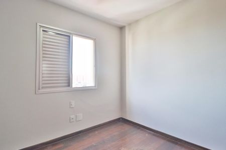 Apartamento para alugar com 131m², 3 quartos e 2 vagasQuarto 2