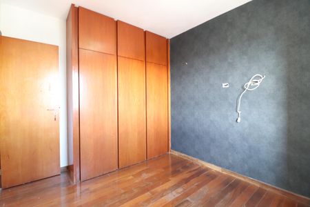 Apartamento para alugar com 131m², 3 quartos e 2 vagasQuarto 2