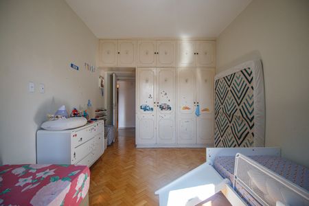Apartamento à venda com 155m², 4 quartos e 1 vagaQuarto 3