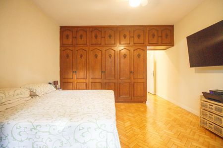 Apartamento à venda com 155m², 4 quartos e 1 vagaQuarto Suite