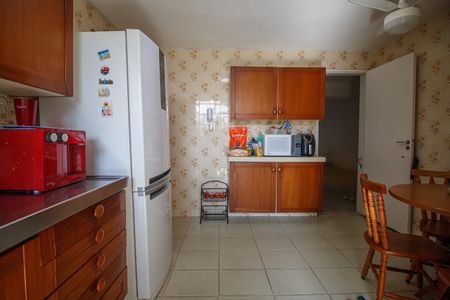Apartamento à venda com 155m², 4 quartos e 1 vagaCozinha