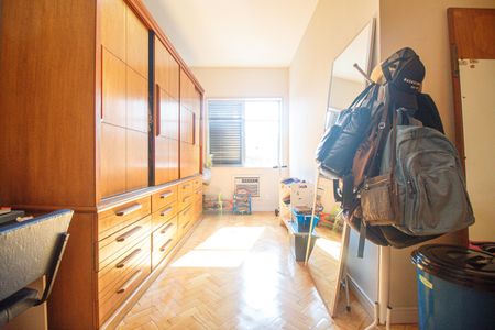 Apartamento à venda com 155m², 4 quartos e 1 vagaQuarto 2