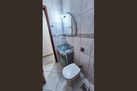 Apartamento para alugar com 160m², 4 quartos e 2 vagas Apartamento para alugar com 160m², 4 quartos e 2 vagasBanheiro Social