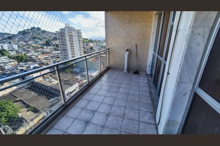 Apartamento para alugar com 160m², 4 quartos e 2 vagas Apartamento para alugar com 160m², 4 quartos e 2 vagasVaranda dos quartos