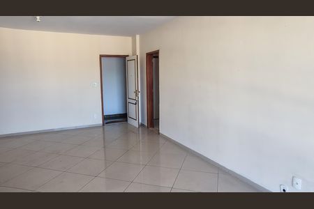 Apartamento para alugar com 160m², 4 quartos e 2 vagas Apartamento para alugar com 160m², 4 quartos e 2 vagasSala