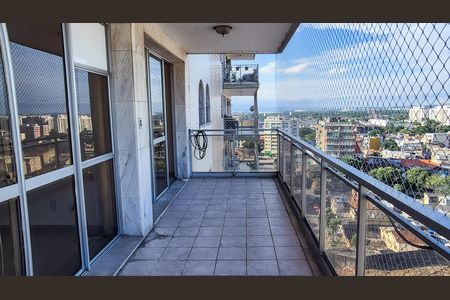 Apartamento para alugar com 160m², 4 quartos e 2 vagas Apartamento para alugar com 160m², 4 quartos e 2 vagasVaranda da Sala