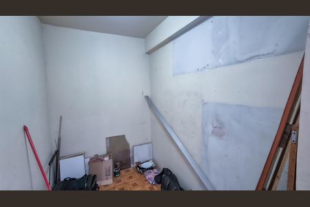 Apartamento para alugar com 160m², 4 quartos e 2 vagas Apartamento para alugar com 160m², 4 quartos e 2 vagasQuarto 4 dependência