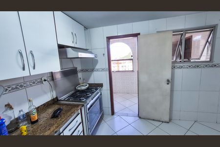 Apartamento para alugar com 160m², 4 quartos e 2 vagas Apartamento para alugar com 160m², 4 quartos e 2 vagasCozinha