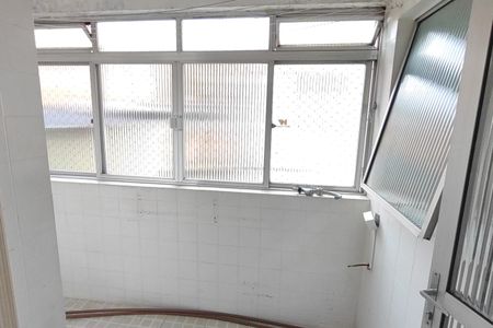 Apartamento à venda com 69m², 2 quartos e 2 vagas Apartamento à venda com 69m², 2 quartos e 2 vagasÁrea de Serviço
