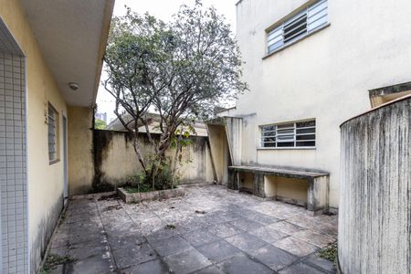 Casa para alugar com 245m², 4 quartos e 2 vagasQuintal