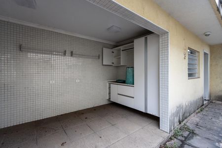 Casa para alugar com 245m², 4 quartos e 2 vagasÁrea de Serviço