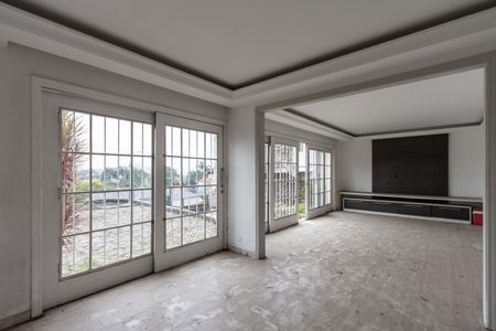 Casa para alugar com 245m², 4 quartos e 2 vagasSala