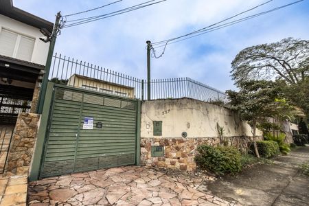 Casa para alugar com 245m², 4 quartos e 2 vagasPlaquinha