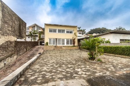 Casa para alugar com 245m², 4 quartos e 2 vagasJardins