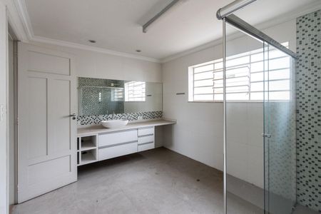 Casa para alugar com 245m², 4 quartos e 2 vagasQuarto 1 - Banheiro da Suite