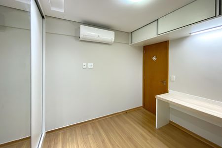 Apartamento para alugar com 96m², 3 quartos e 2 vagasQuarto 3