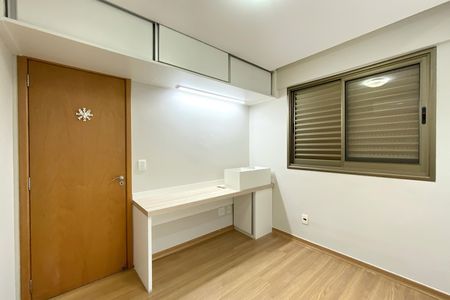 Apartamento para alugar com 96m², 3 quartos e 2 vagasQuarto 3