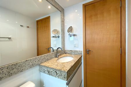 Apartamento para alugar com 96m², 3 quartos e 2 vagasBanheiro da Suíte 1
