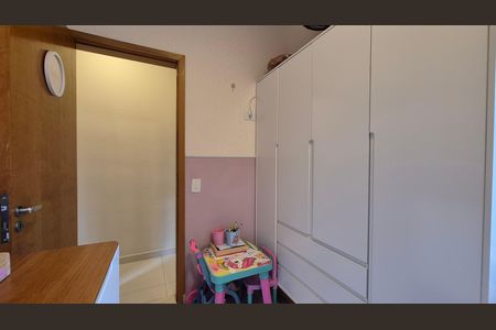 Apartamento à venda com 88m², 2 quartos e 1 vagaQuarto 2
