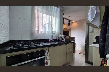 Apartamento à venda com 88m², 2 quartos e 1 vagaCozinha