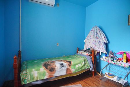 Casa à venda com 295m², 3 quartos e 2 vagasQuarto 2